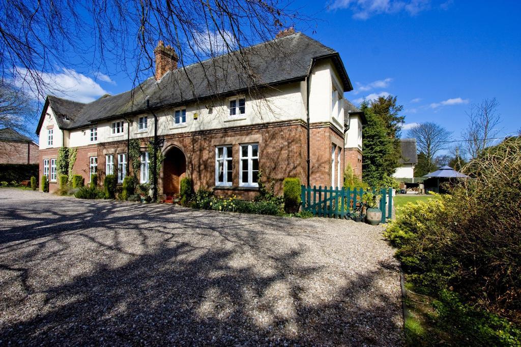 Heywood Hall 덴스톤 외부 사진